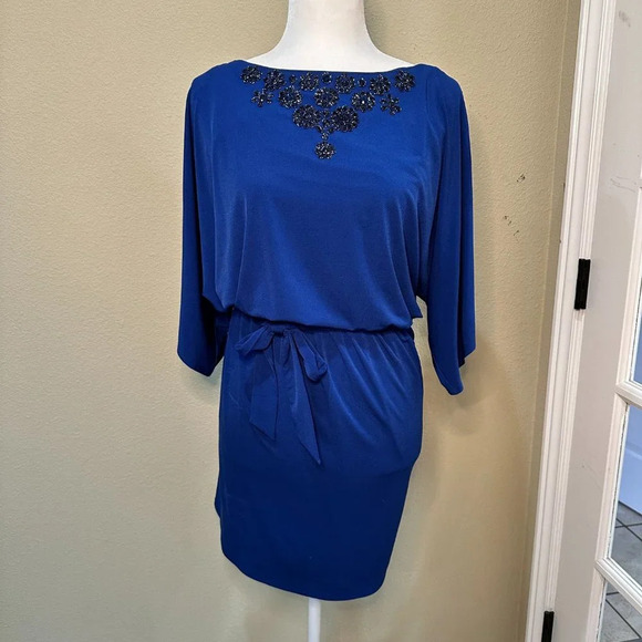 TRINA TURK Beaded Cold Shoulder Tunic Dress - 8 - Picture 4 of 6
